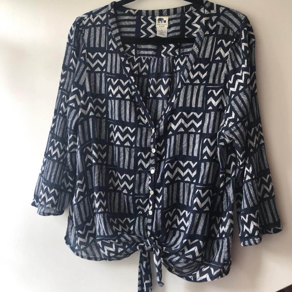 Lucky Brand top